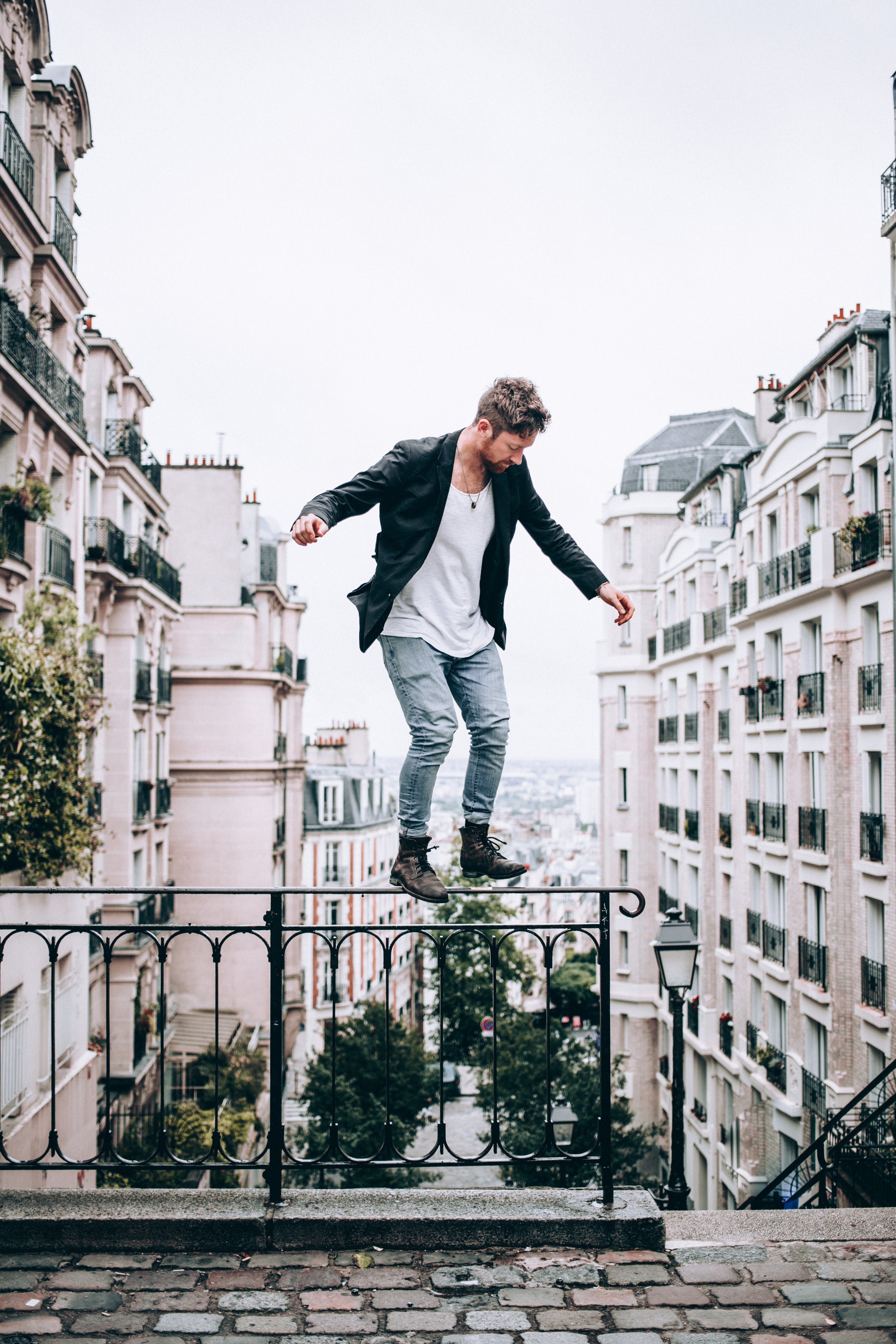 files/mens-fashion-stonewash-jeans-and-boots.jpg